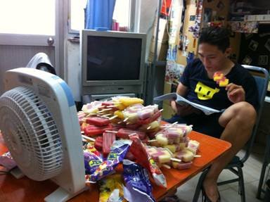 五花八門的避暑奇招：自制空調(diào)成本不足200