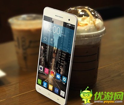 外型惹眼 TCL首款八核手機(jī)產(chǎn)品圖曝光