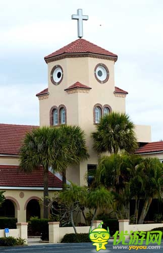 盤點(diǎn)世界各地囧囧可愛的建筑神作