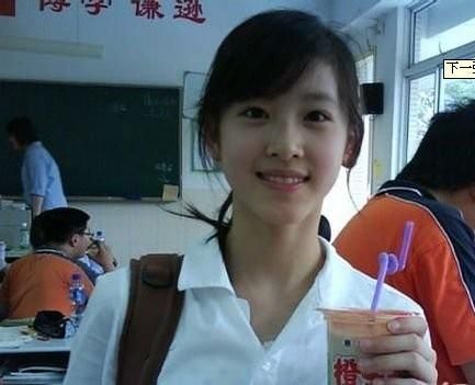 忘年之戀：網(wǎng)曝奶茶妹妹章澤天戀上京東商城劉強(qiáng)東