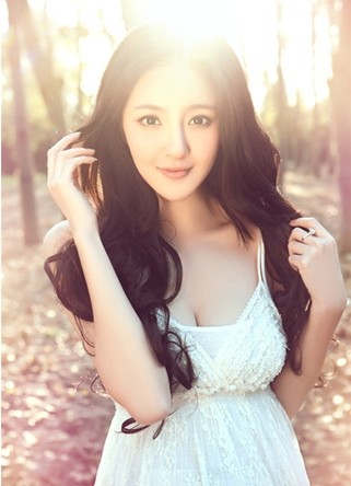 與女神共進晚餐 《三國合伙人》萬人瘋搶劉雨欣卡