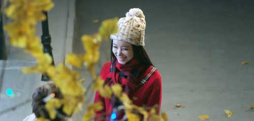 愛(ài)就宅一起 《我叫MT》校園廣告美女主角曝光