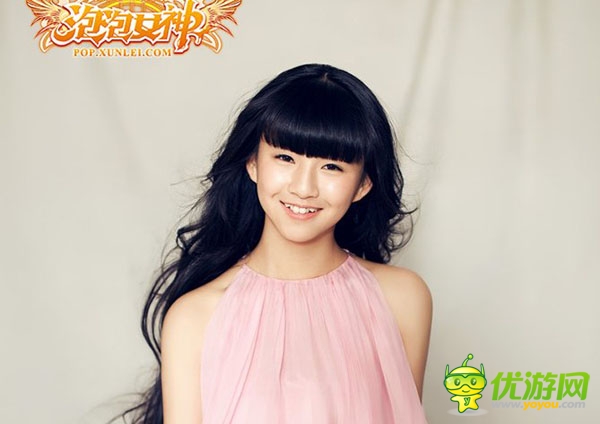 小彩旗春晚一轉成名為手游《泡泡女神》代言