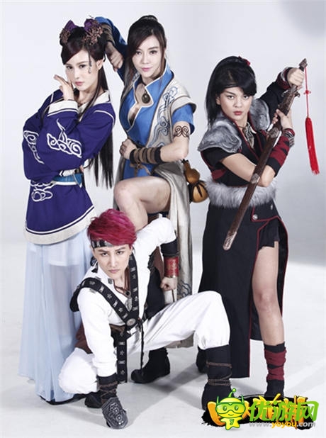 周韋彤?dāng)y眾星力挺《四大萌捕》同名劇CJ首映