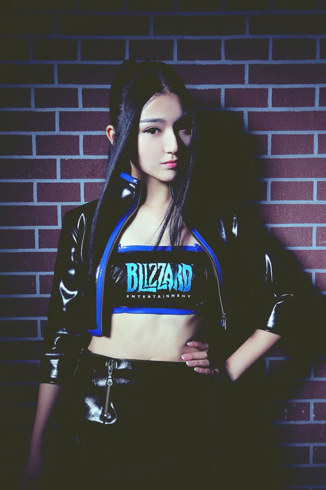 暴雪展臺showgirl