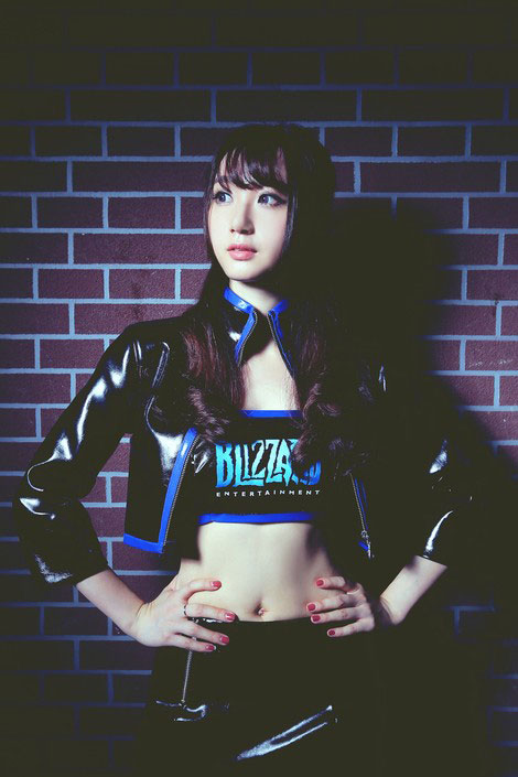 暴雪展臺showgirl