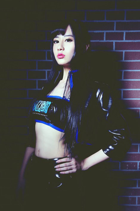 暴雪展臺showgirl