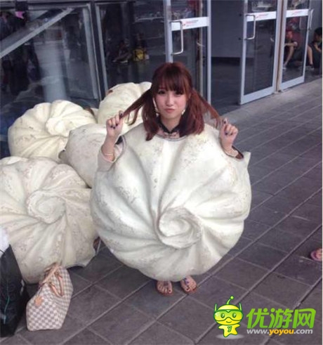 真人版 “包小姐”《三國戰(zhàn)紀(jì)》現(xiàn)場被“開包”