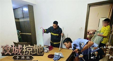 熊孩子買蛇嚇唬媽只因反對(duì)其玩游戲