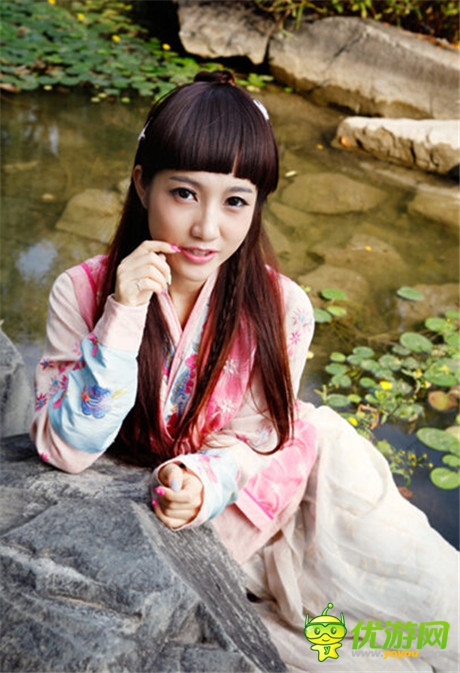 “北大小師妹”以自身之行 詮釋《小師妹》端游真諦