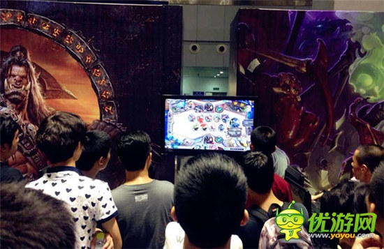 爐石長假回顧：兩選手攬萬元獎金 武漢玩家自發(fā)聚會